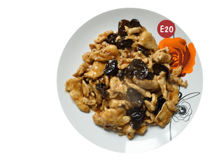 Pui cu ciuperci negre