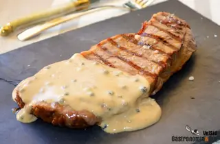 Filete De Ternera A La Plancha Con Salsa Pimienta