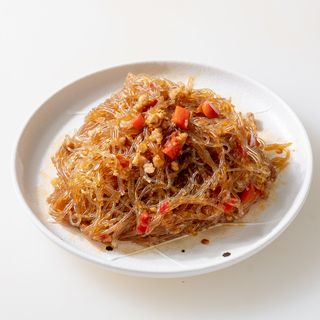 072 Spaghetti di soia con carne piccante