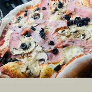PIZZA ROMA