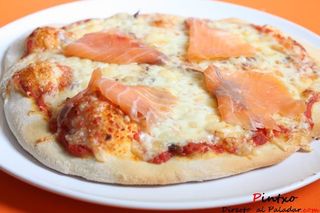 Pizza tabla de ahumado 