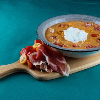 Gaspacho de Tomate com Ovo e Presunto (Sopa Fria)