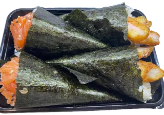 A31 - Temaki Salmão + Gambas Panadas