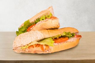 Панини сандвич със салата Риба тон /голям/