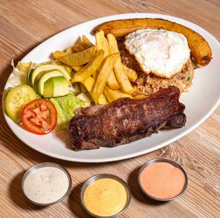 Mostrito a lo pituco pobre