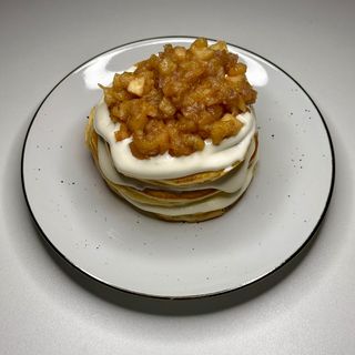 Панкейки з яблуками