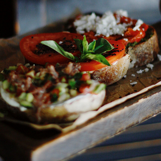 Дошка з брускетами (300г)