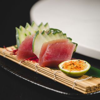 Akame premium dio tune sashimi