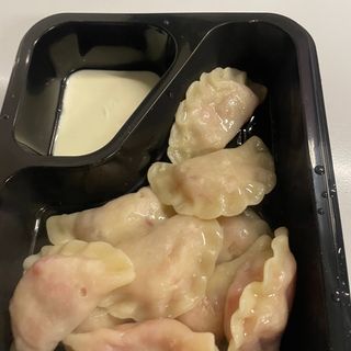 Pierogi z truskawką 10szt