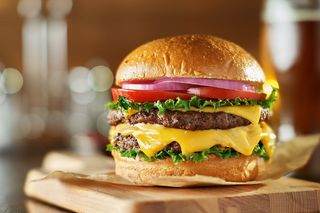 Hamburguesa Doble + Patatas