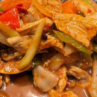 Phad Prik Phoa Con Pollo