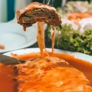 BIFE PORCO PARMESÃO (MODA PORTO)