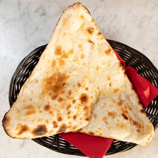 Garlic Naan  (1)