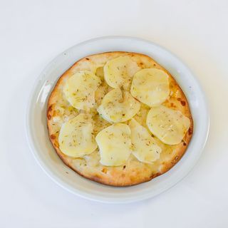 Pizzetta patate e mozzarella
