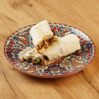 Шаурма з куркою та сиром (430г)
