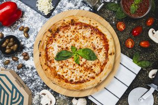 Pizza Margherita Grande