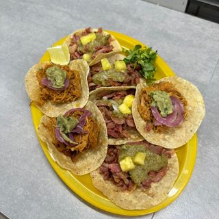 3 tacos  pastor