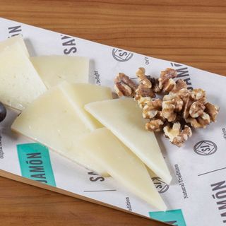 Queso De Oveja Viejo