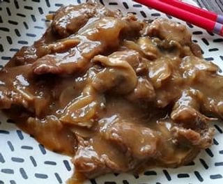 -55-Ternera Con Champiñones