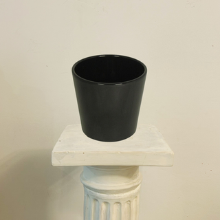 Maceta Básica Negra