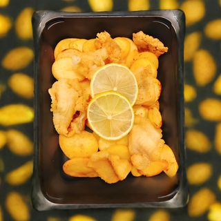 Fish & chips cu sos de maioneza si usturoi