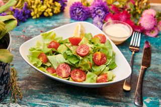 Salata de roșii cherry cu brânză