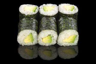 117 Hossomaki avocado