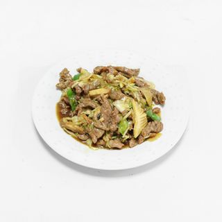 60. Chop Suey de Ternera