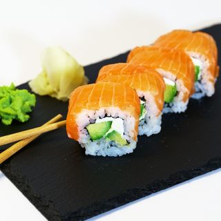 Futo Maki Salmone Philadelphia - 4 pezzi