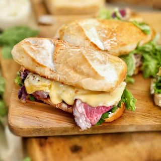 Baguette Picanha & Brie