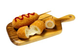 Корн дог с моцарела