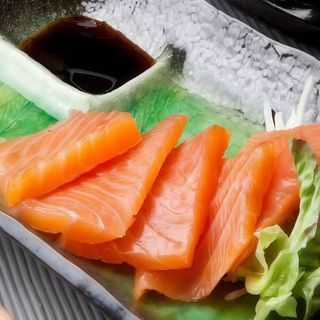 Sake Sashimi (14 Pzs.)