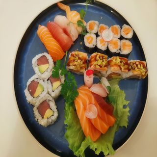 87 Sushi e sashimi misto - 14 pezzi
