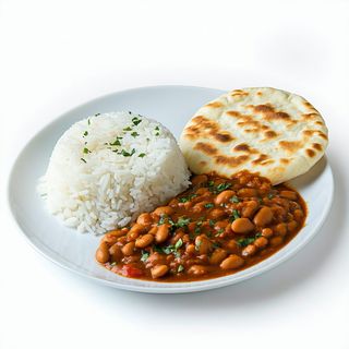 Calentado paisa con arepa y huevo frito