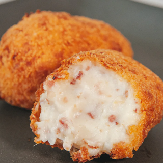 Variado de croquetas caseras (16 unidades)
