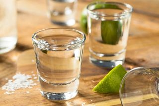 TEQUILA OLMECA 50 ML