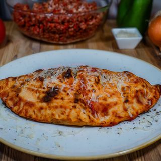 Beef calzone / Calzone De Carne