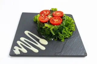 Salata Seaweed salad