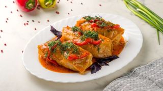 კომბოსტოს რულონები