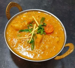 Khukuri curry vege