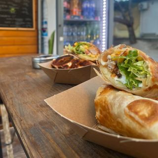 Тортила с мляно месо (300г)