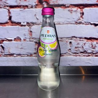 Água das pedras maracujá 