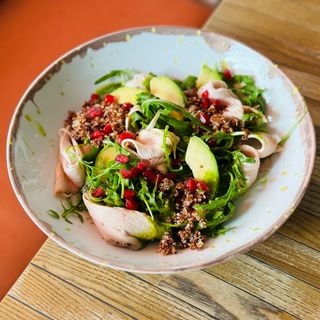 Салат з індичкою sous vide (270гр)