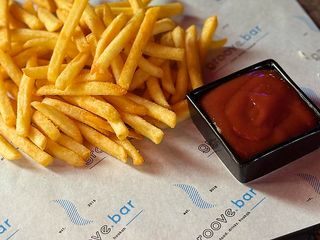 Сирна картопля фрі