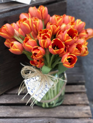 Ramo De Tulipanes Naranjas