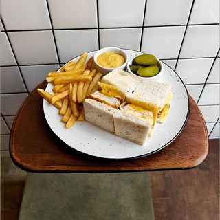 Клаб сендвіч