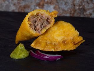 EMPANADA COLOMBIANA