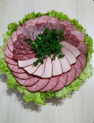 М'ясна нарізка