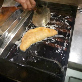 Pizza fritta elenuccia