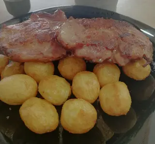 Dimnjeni batak sa pomfritom 